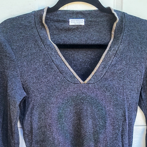 Brunello Cucinelli L/S V-Neck TOP with silver metal chain detail - Picture 2 of 4